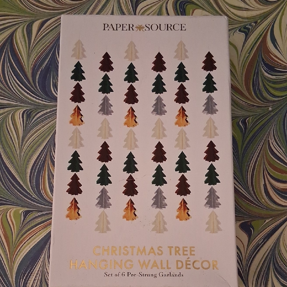 Paper Source Festive Christmas Tree Garland Set New in Box